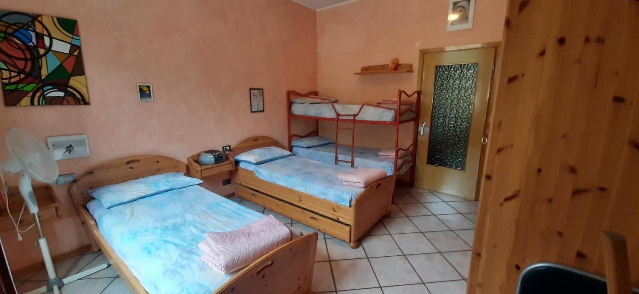 Casa Vacanza Frankino Apartment Bellano Ngoại thất bức ảnh